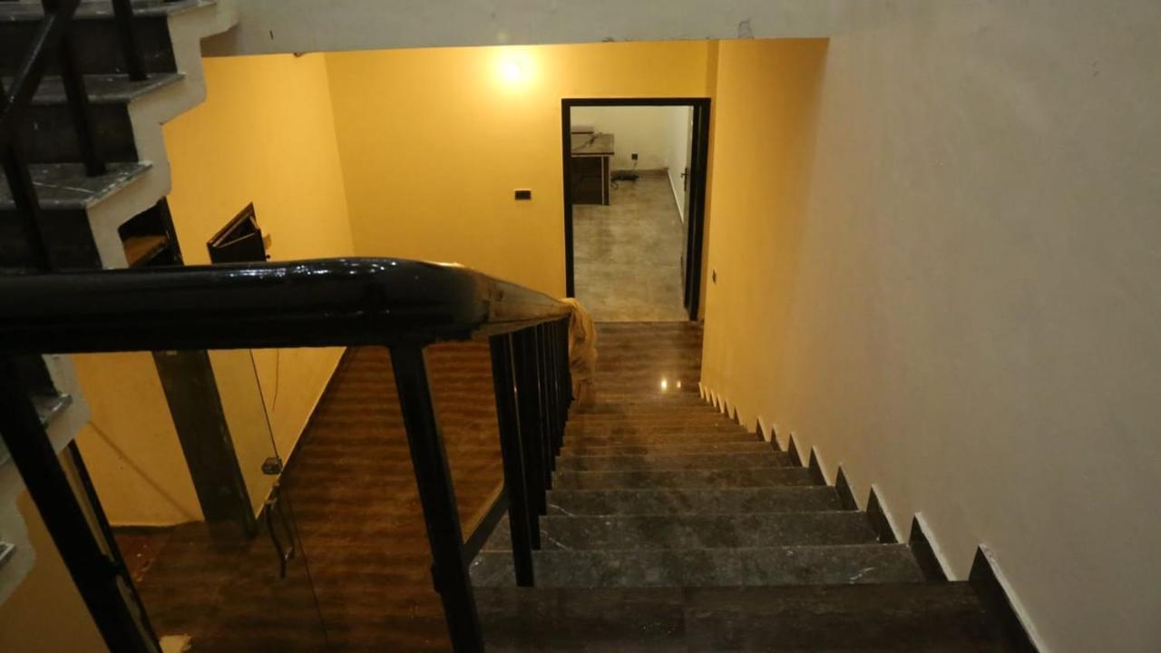 Hotel De Smart Multan Exteriör bild