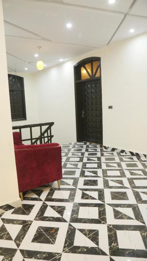 Hotel De Smart Multan Exteriör bild